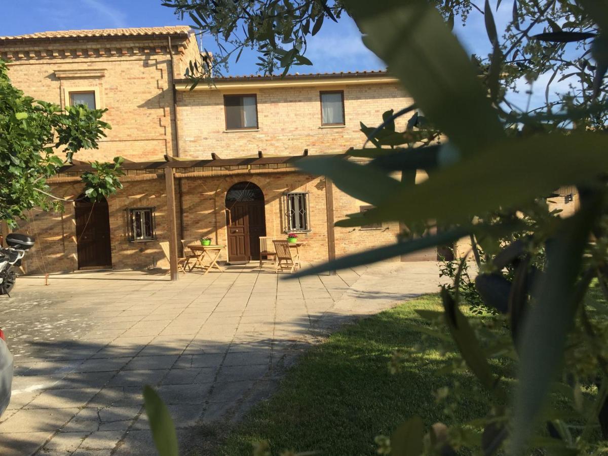 Punta Aderci Rooms 바스토 외부 사진