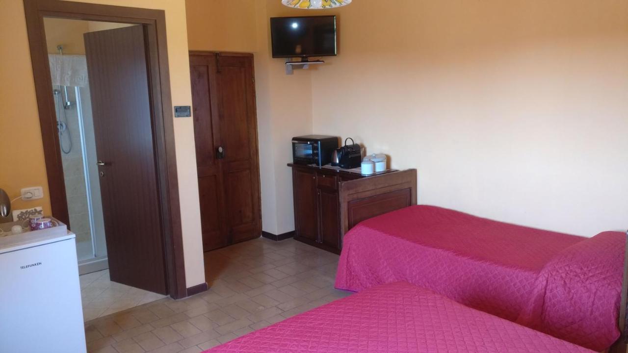 Punta Aderci Rooms 바스토 외부 사진